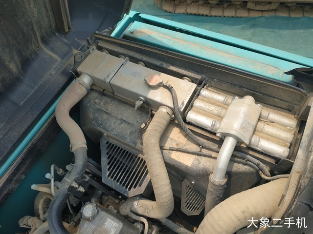 神钢 SK260LC-10 挖掘机
