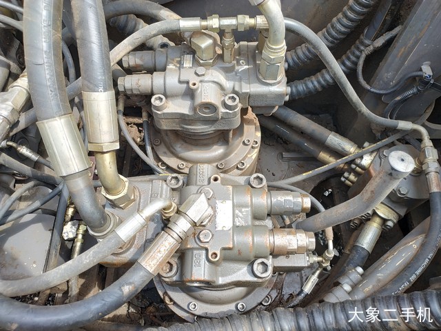 沃尔沃 EC480DL 挖掘机