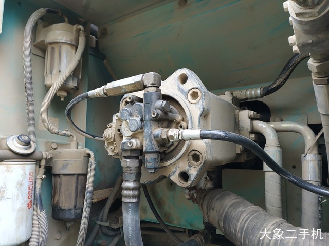 神钢 SK350LC-8 挖掘机