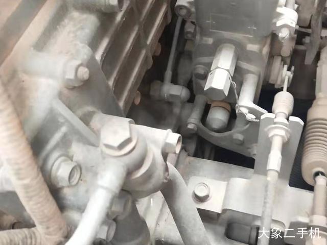 三一重工 SY135C-8 挖掘机