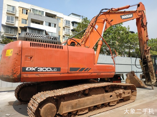 斗山 DH225LC-9 挖掘机
