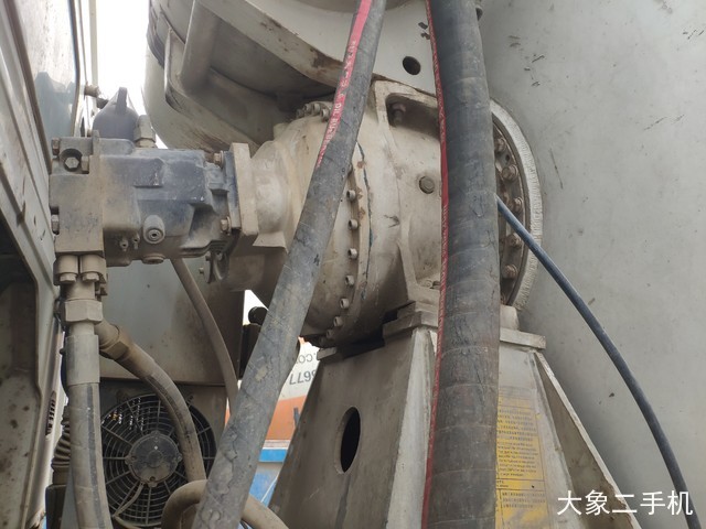 亚特重工 TZ5317GJBZ2E 搅拌运输车
