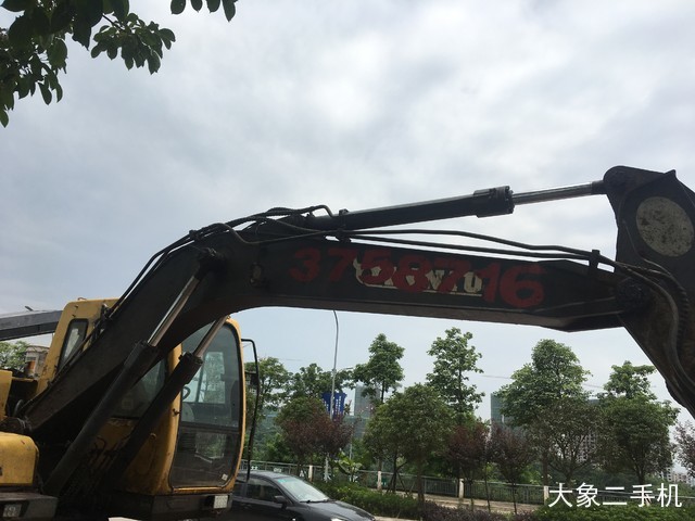 重庆勤牛 QNL150 挖掘机