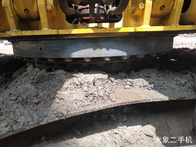 柳工 CLG220LC 挖掘机