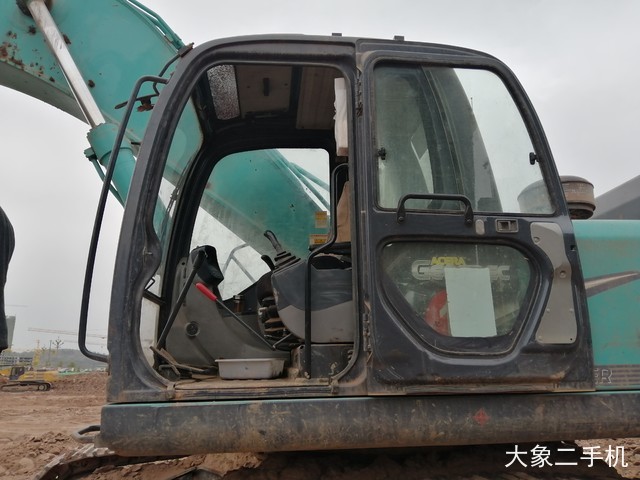 神钢 SK460-8 挖掘机