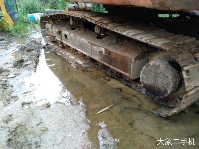 斗山 DH220LC-7 挖掘机