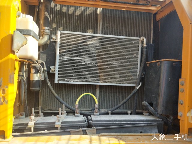 雷沃重工 FR220-7 挖掘机