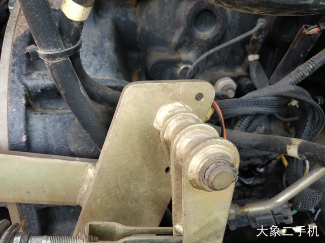 现代 R60-7 挖掘机