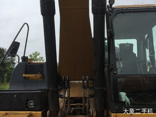 卡特彼勒 330D2L液压 挖掘机