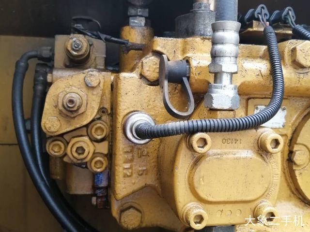 卡特彼勒 323D液压 挖掘机