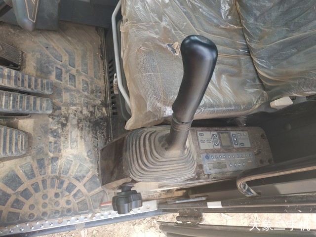 三一重工 SY75C 挖掘机