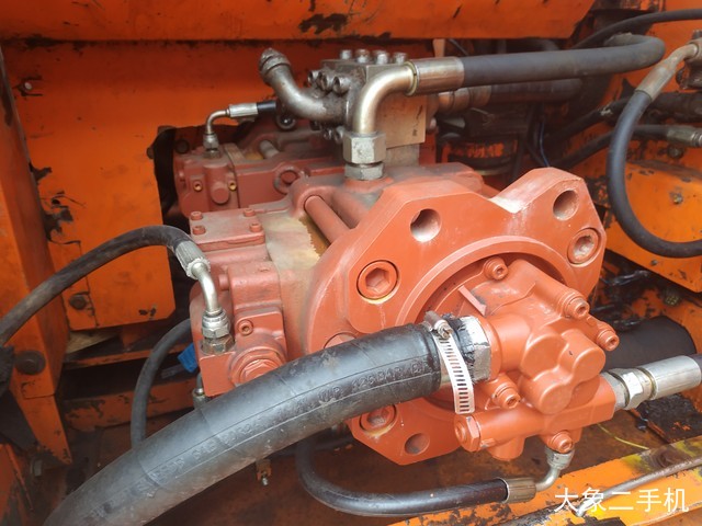 斗山 DH220LC-7 挖掘机