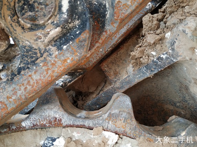 小松 PC220-8M0 挖掘机