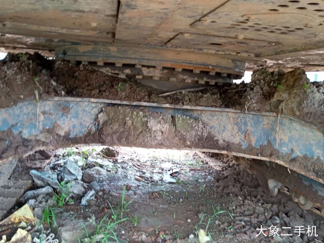 徐工 XE135D 挖掘机