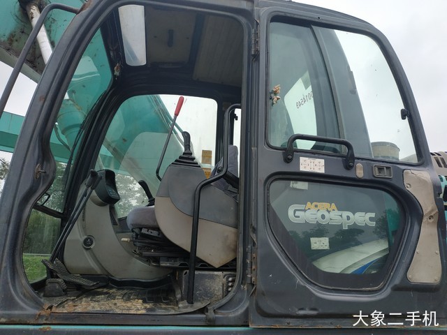 神钢 SK260LC-8 挖掘机