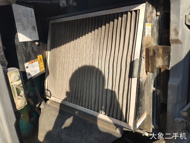 神钢 SK70SR-2 挖掘机