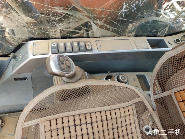 斗山 DX215-9C 挖掘机