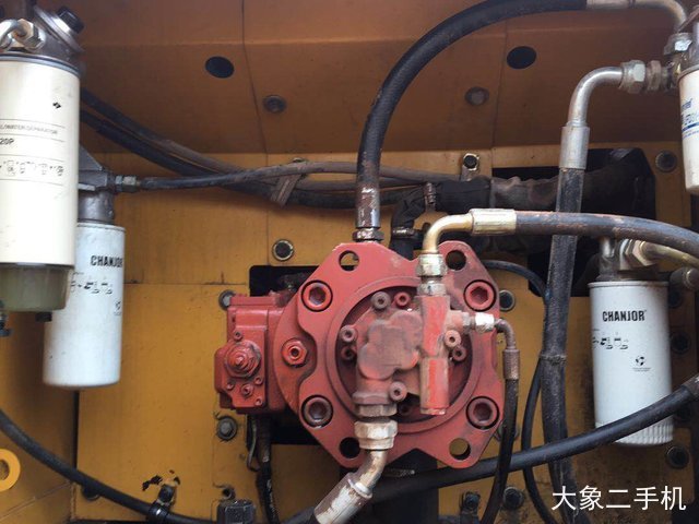 柳工 CLG6120E 挖掘机