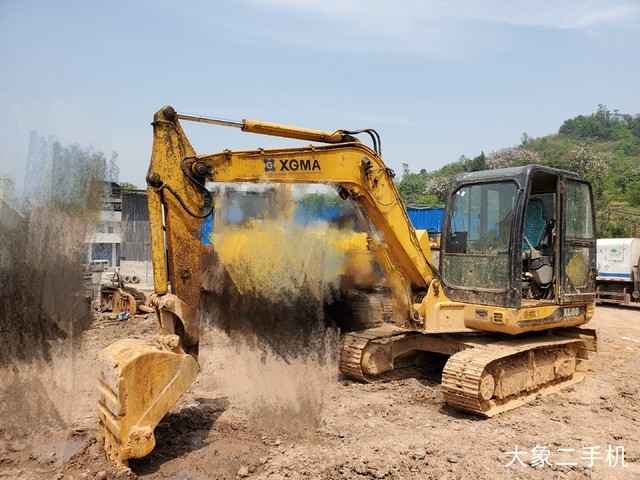 厦工 XG806 挖掘机