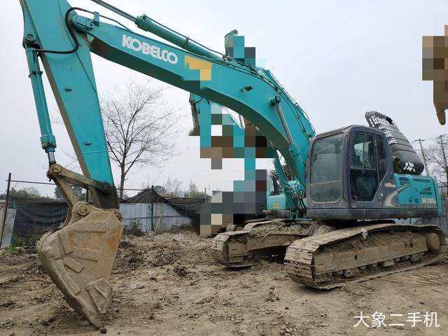 神钢 SK260LC-8 挖掘机