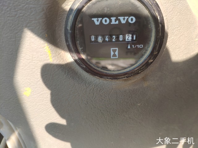 沃尔沃 EC300DL 挖掘机