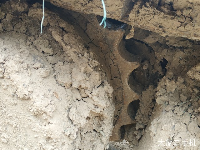 小松 PC200-8 挖掘机