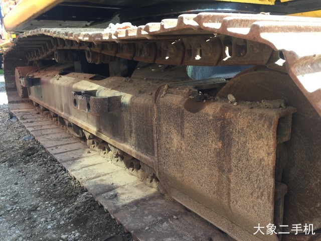 住友 SH200-6 挖掘机