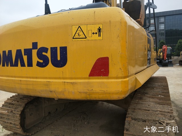 小松 PC240LC-8加长臂 挖掘机