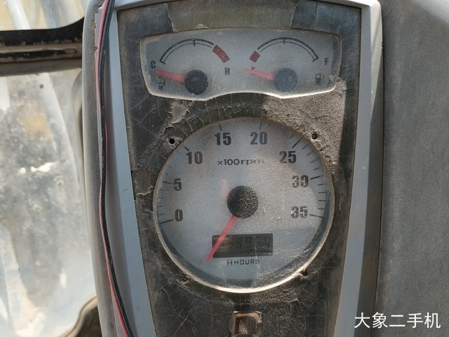 现代 R60-7 挖掘机