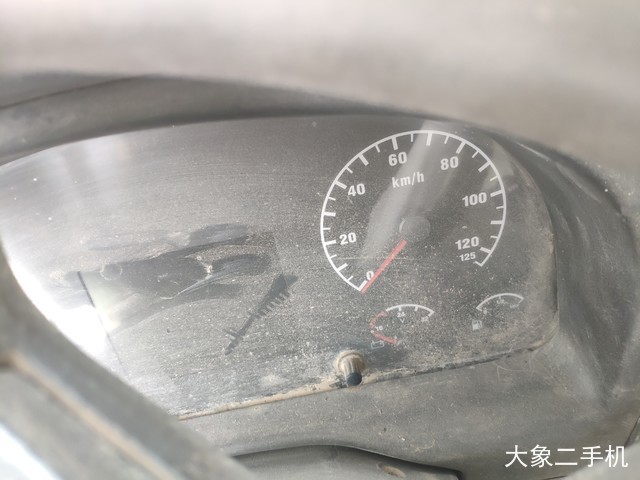 利勃海尔 HTM1204L重汽豪沃 搅拌运输车