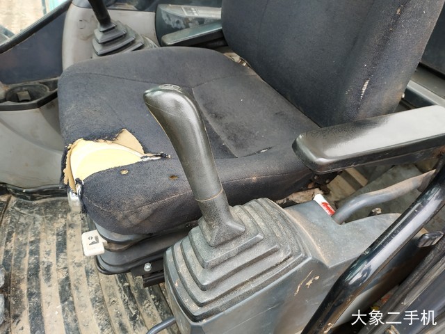 神钢 SK380D-8 挖掘机