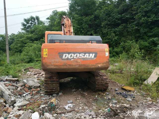 斗山 DH215-9E 挖掘机