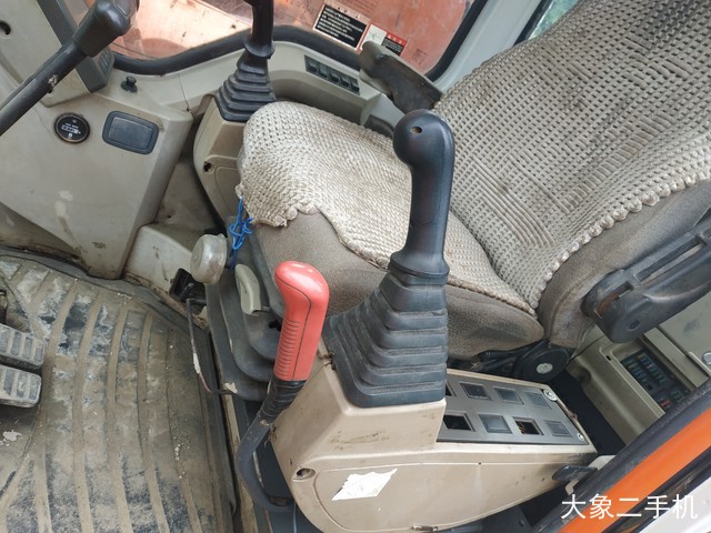 斗山 DH220LC-7 挖掘机