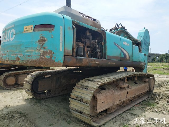神钢 SK460-8 挖掘机