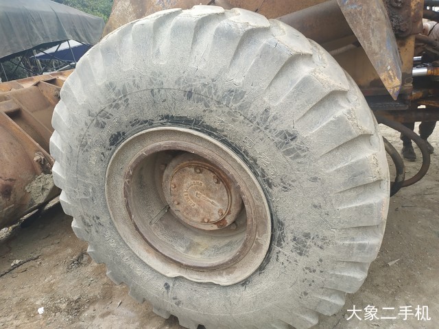 龙工 LG853 装载机