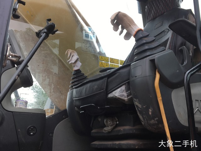 卡特彼勒 330D2L液压 挖掘机