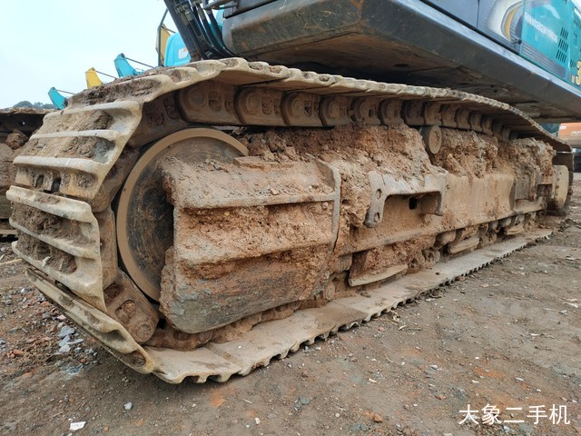 神钢 SK380D-8 挖掘机