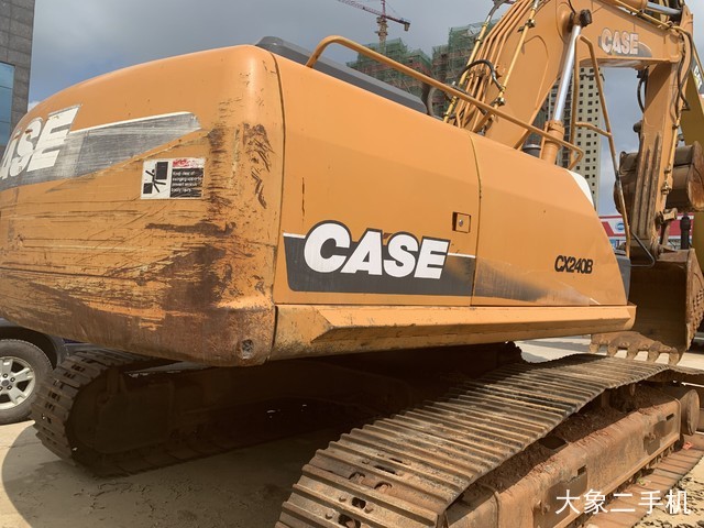 凯斯 CX240B 挖掘机