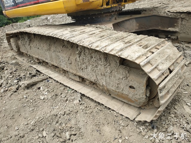 中联重科 ZE260E 挖掘机