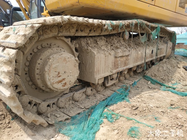 徐工 XE370CA 挖掘机