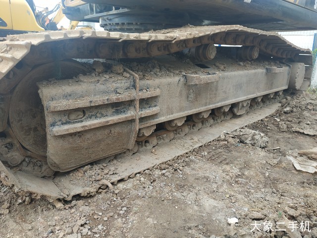 三一重工 SY215C-9 挖掘机