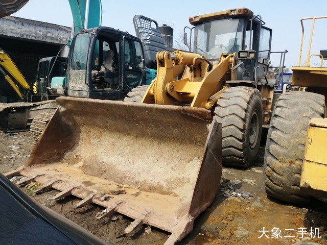 龙工 LG855B 装载机