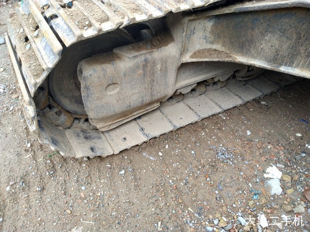 小松 PC240LC-8 挖掘机