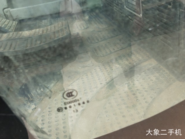 龙工 LG6060 挖掘机