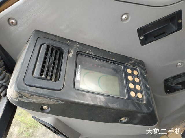 柳工 CLG908D 挖掘机