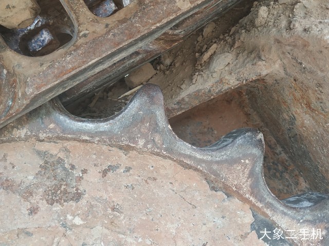 三一重工 SY75C 挖掘机