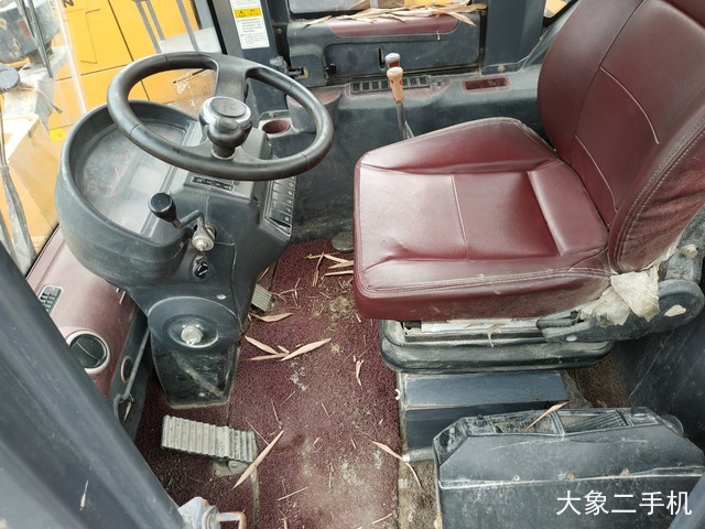 龙工 LG853N 装载机