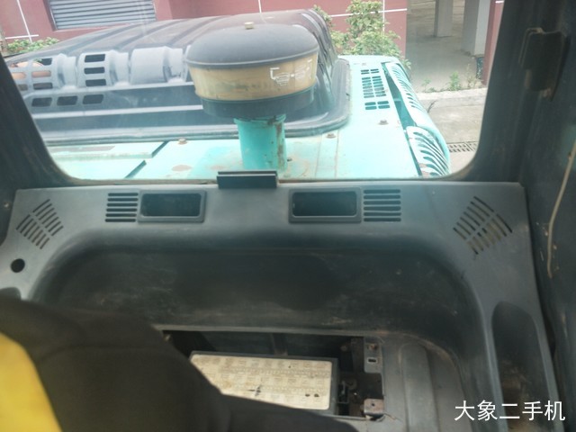 神钢 SK260LC-8 挖掘机