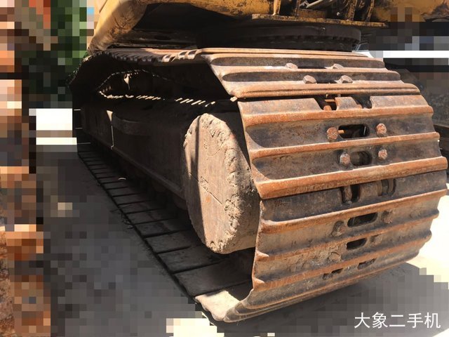 小松 PC200-8 挖掘机