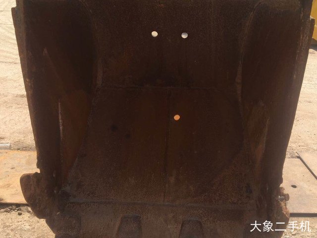 小松 PC220-8 挖掘机